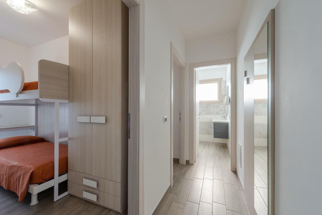 Boca Marina Aparthotel Alba Adriatica Buitenkant foto